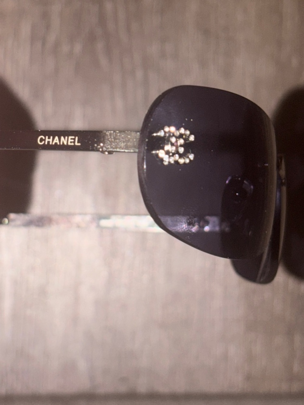 🕶️ Crystal 🪩 CC Rimless Sunglasses 🕶️ - Picture 12 of 16